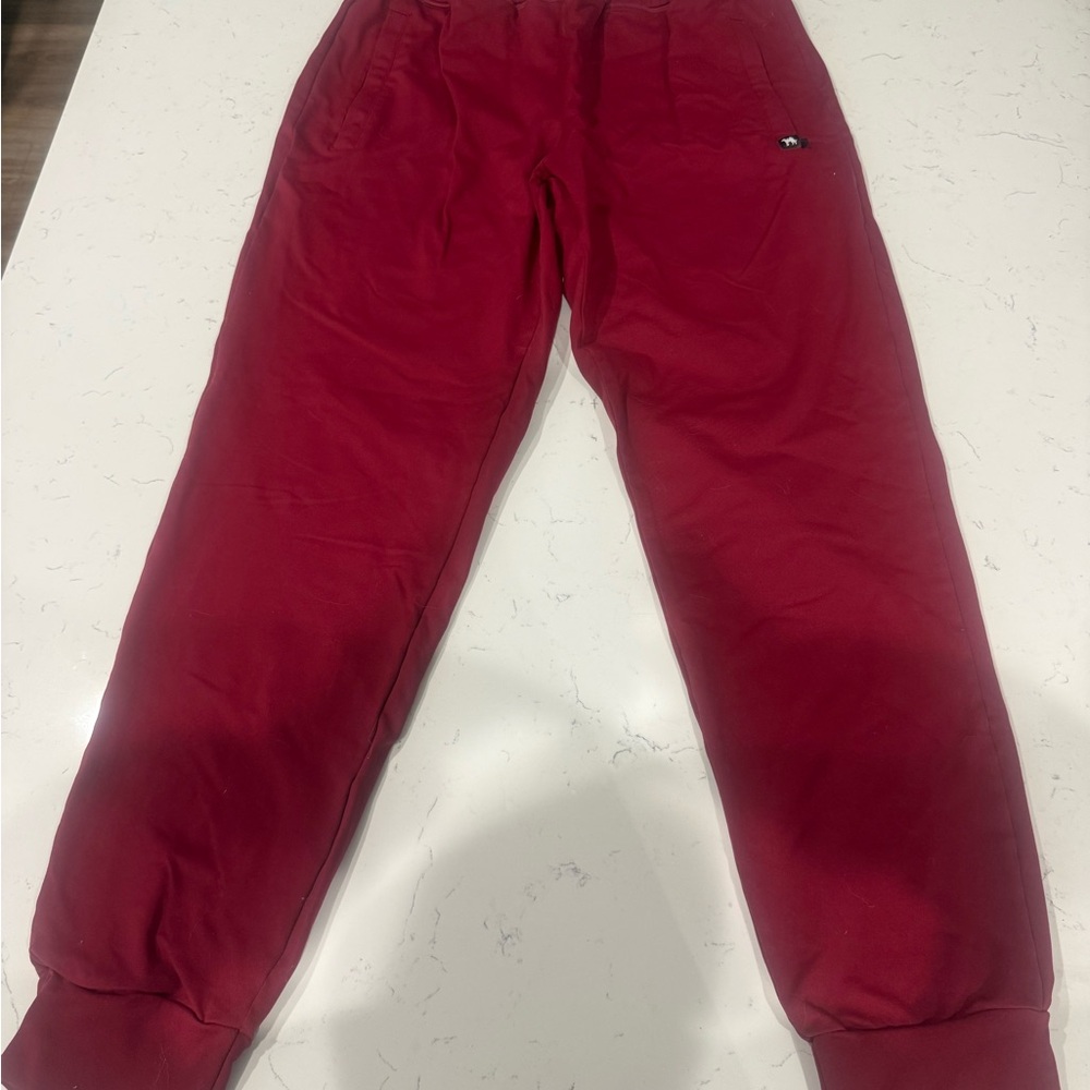 Burgundy, wild South strike joggers